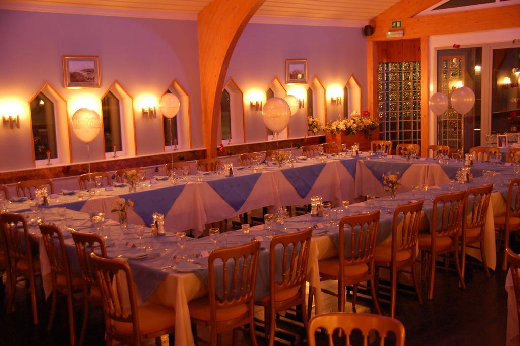Warrens Village And Self Catering