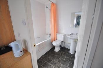 Warrens Village And Self Catering Clevedon