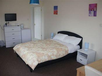 Motel Warrens Village And Self Catering