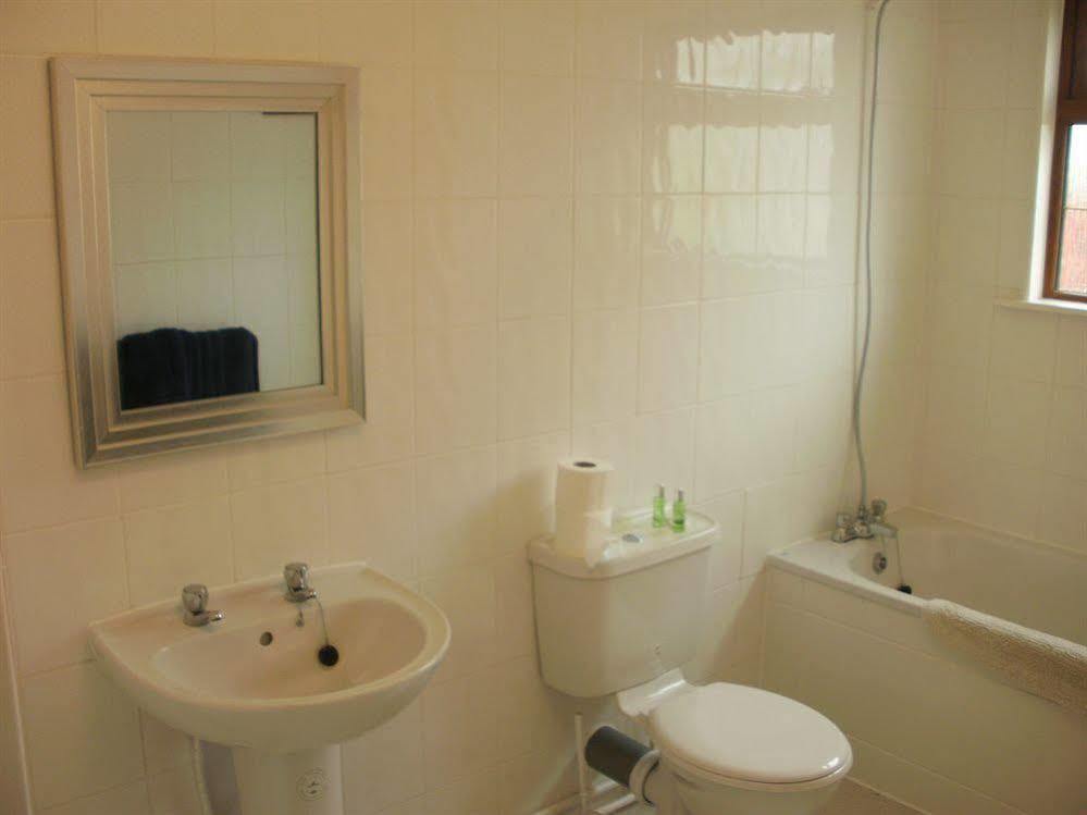 Warrens Village And Self Catering 2* Clevedon